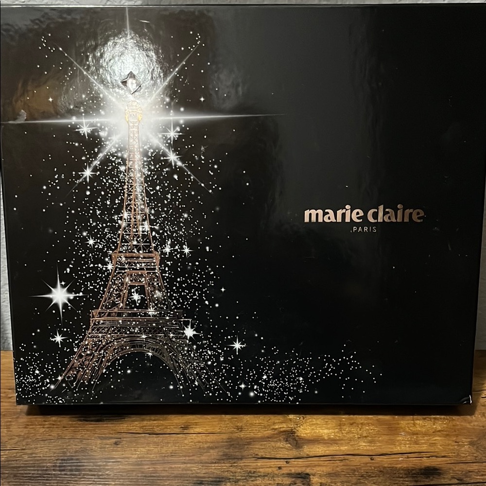 Marie Claire Paris Robe set  Gift Box